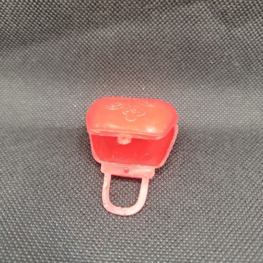 Barbie Doll Purse ~ Vintage MADDIE Mod~ TRESSY ~ CLONE ~ RED HANDBAG - Picture 3 of 3